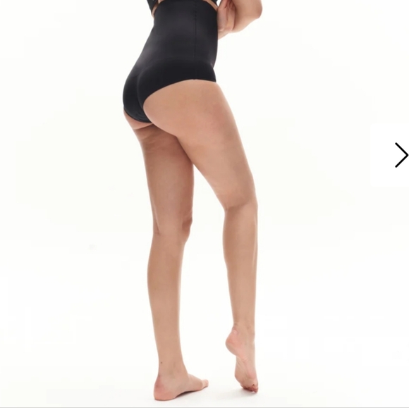 NEW Heist Studios The High Waist Brief Shapeware Black Large - Picture 5 of 8